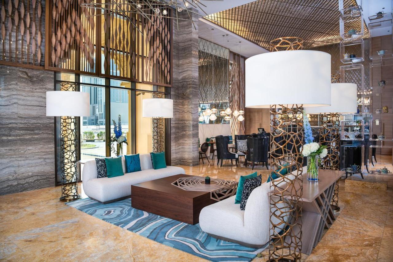 Al Jaddaf Rotana Suite Hotel Dubai Exterior photo Lobby