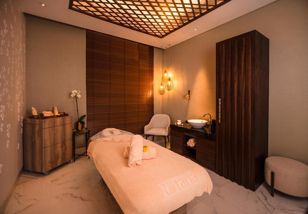 Al Jaddaf Rotana Suite Hotel Dubai Exterior photo A treatment room at the spa